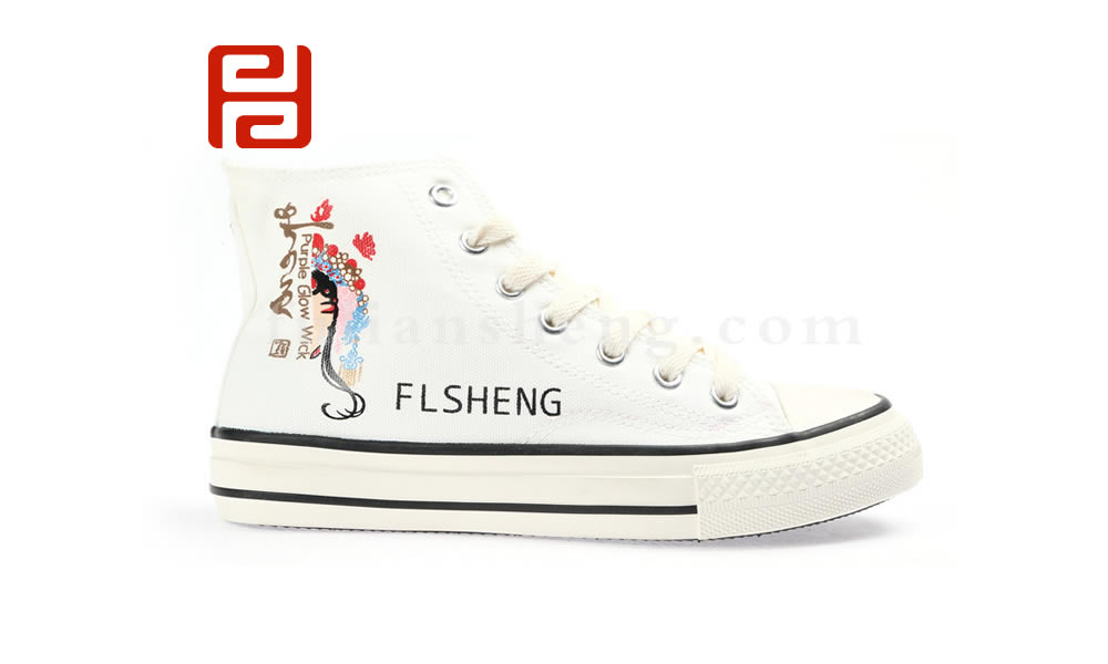 中國(guó)風(fēng)高幫帆布鞋 臉譜刺繡情侶鞋潮流百搭休閑布鞋圖片