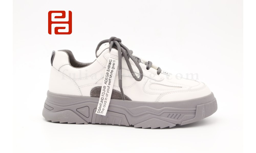 運(yùn)動(dòng)網(wǎng)紅老爹鞋女ins潮韓版超火女鞋子厚底拼色休閑鞋圖片