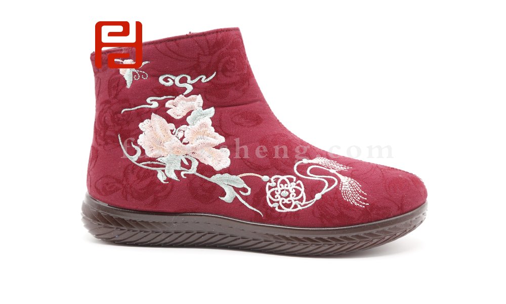 福連升老北京布鞋2020冬季新款民族風(fēng)中國(guó)風(fēng)繡花牛筋底保暖短靴圖片
