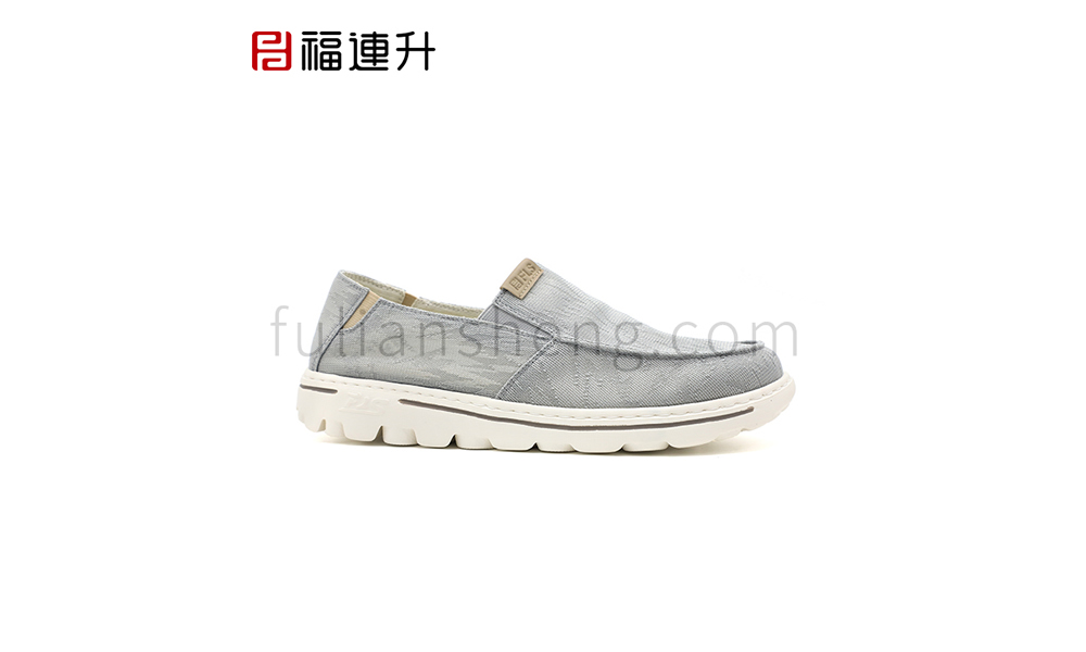 2024夏季休閑男鞋新款小風(fēng)扇輕布鞋