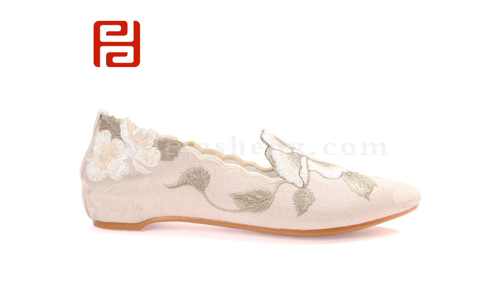 福連升2020春時(shí)尚休閑民族風(fēng)3D刺繡亞麻布面女單鞋(圖2)