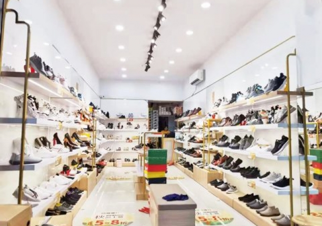 賀：福連升休閑鞋品牌四川攀枝花仁和新街店正式開業(yè)！